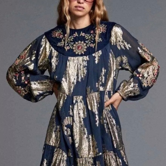 Zara Dresses & Skirts - Zara Navy and Gold Embroidered Dress